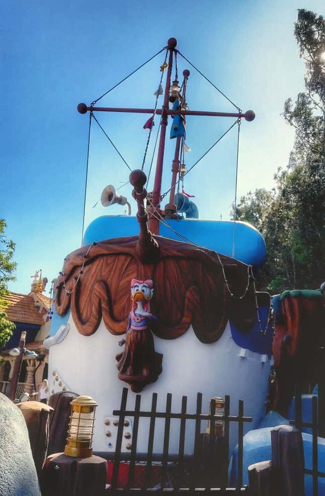 Image for article titled Disneyland&#39;s New Toontown Welcomes Families and Kids at Heart