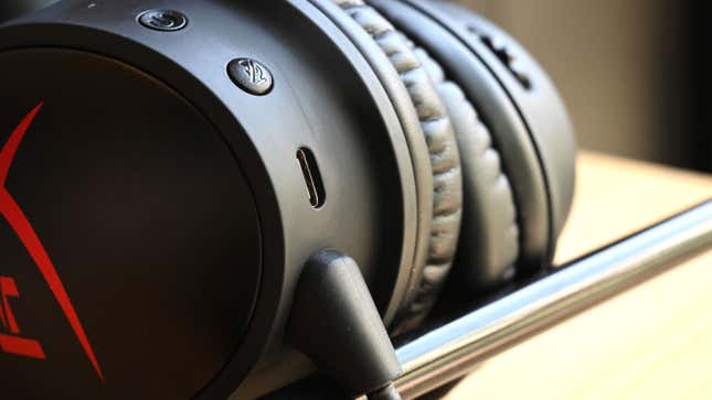 HyperX Cloud Alpha Wireless