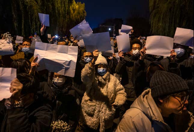 Image for article titled How white squares became the symbol of China&#39;s protest movement