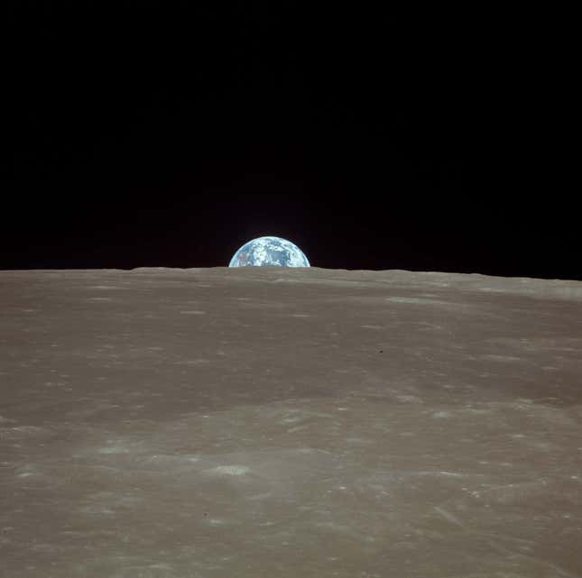 Imagen para el artículo titulado 25 fotos poco conocidas de la llegada a la Luna