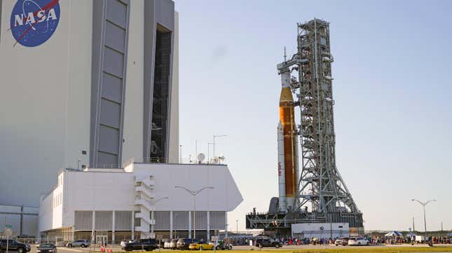 SLS leaving the Vehicle Assembly Building and moving slowly on its 10-hour, 28-minute trek to Launch Pad 39B at Kennedy Space Center in Florida. 
