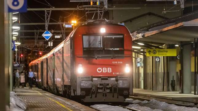 Image for article titled Austria's Klimaticket Will Let You Use Any Train, Bus, or Subway for $3.50 Per Day