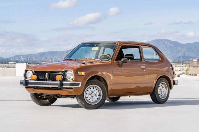 Image for article titled Ford Escort RS Turbo S2, Mitsubishi Strada, Fiat 128: The Dopest Cars I Found for Sale Online
