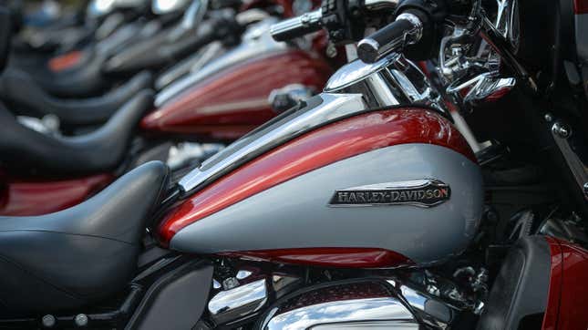 Image for article titled Harley-Davidson Threatened to Cancel Warranties Over Aftermarket Parts