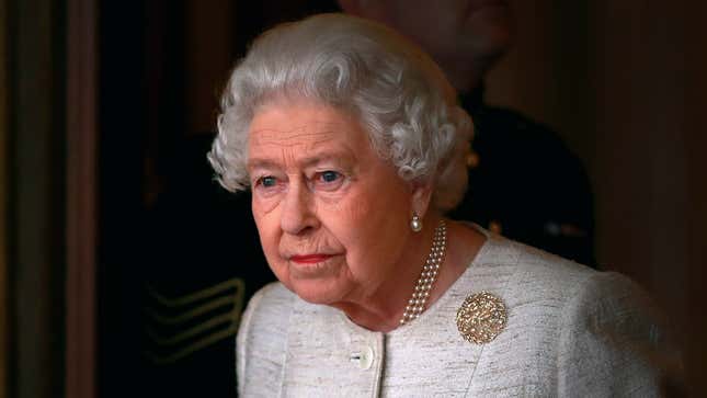 Image for article titled Everything Listed In The Queen’s Will And Where It’s Going