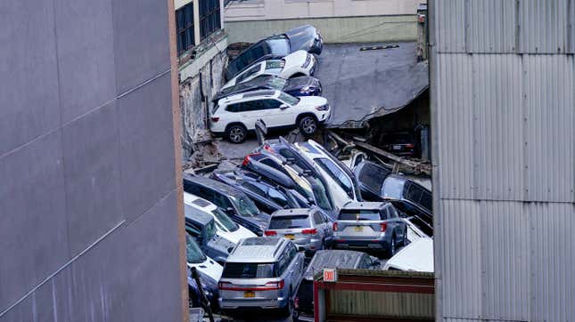 Image for article titled Parking Garage Collapses In Manhattan Leaving One Dead, Five Injured