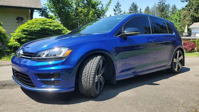 Image for article titled At $36,000, Is This 2016 VW Golf R Hot Hatch Heaven?