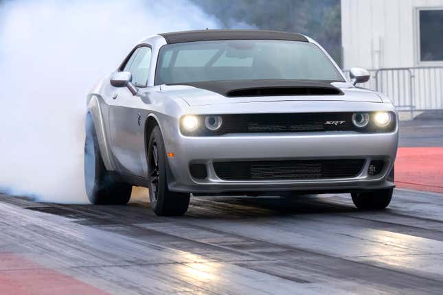 Image for article titled Check Out the 2023 Dodge Challenger SRT Demon 170 From Every Angle