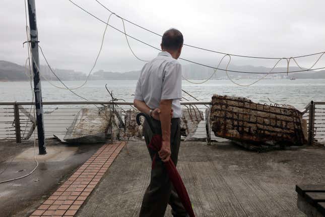 Image for article titled Photos: Super Typhoon Mangkhut mangles all in its path