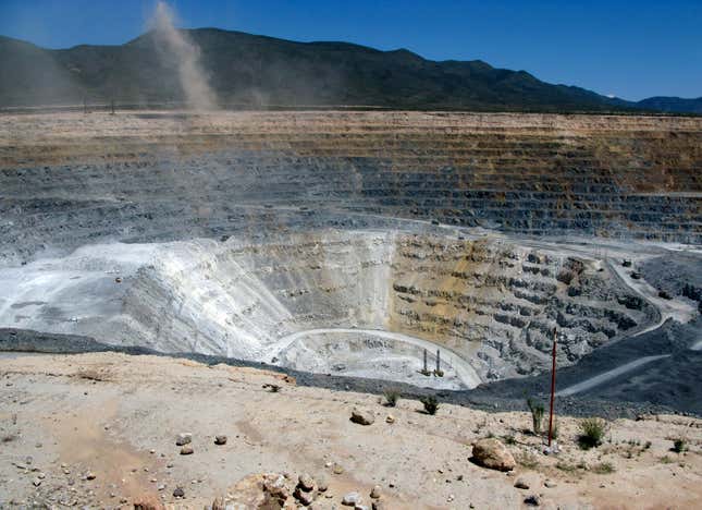 An open pit gold mine of Goldcorp in Penasquito.