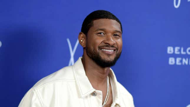 Usher attends the 2022 Beloved Benefit at Mercedes-Benz Stadium on July 07, 2022 in Atlanta, Georgia.