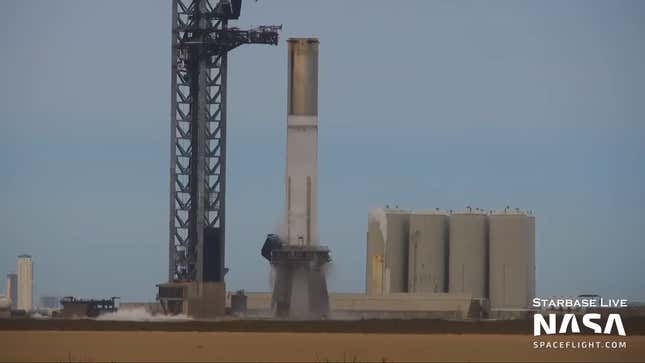 Image for article titled Everything We Noticed During SpaceX&#39;s First Big Test of Starship Megarocket
