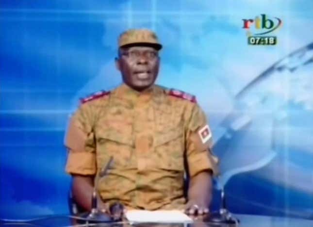 Lieutenant Colonel Mamadou Bamba, Presidential Security Regiment (RSP) spokesperson speaks on national television in Burkina Faso.