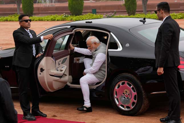 Indian Prime Minister Narendra Modi arrives for the ceremonial reception of Saudi Arabia&#39;s Crown Prince Mohammed bin Salman at the Indian presidential palace, in New Delhi, India, Monday, Sept. 11, 2023. (AP Photo/Manish Swarup)