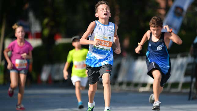 Image for article titled How Young Is Too Young to Run a Marathon?