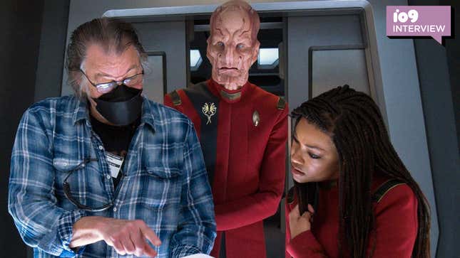 Jonathan Frakes directs Sonequa Martin-Green and Doug Jones on the set of Star Trek: Discovery.