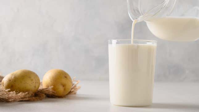 Image for article titled How Does Potato Milk Stack Up, Nutritionally?