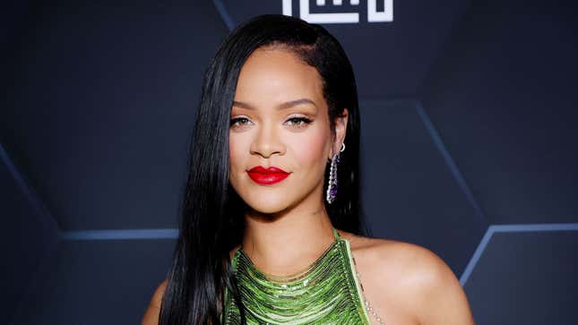 Image for article titled Rihanna to Perform Super Bowl Halftime Show, After Saying She ‘Couldn’t Dare’ in 2019