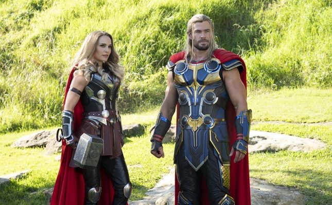 Imagen para el artículo titulado Thor: Amor y Trueno por fin llega a Disney+ en septiembre