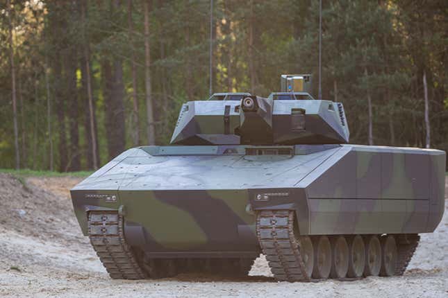 Image for article titled The Rheinmetall Lynx Isn't a Tank, Even if it Looks Like One