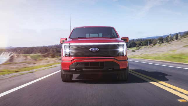 Image for article titled The EPA-Estimated Range Of The 2022 Ford F-150 Lightning Is Better Than Ford Expected
