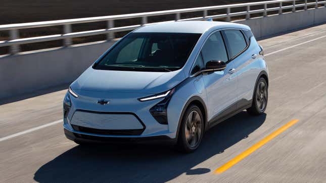 Image for article titled The Chevy Bolt Is Back