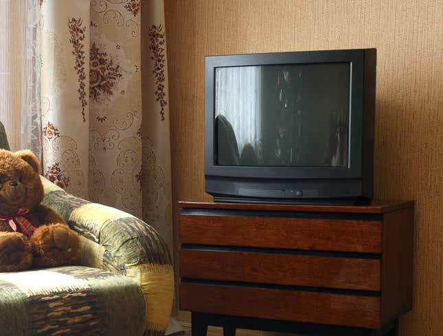 Image for article titled Grandma Still Doesn’t Have Flat-Screen TV