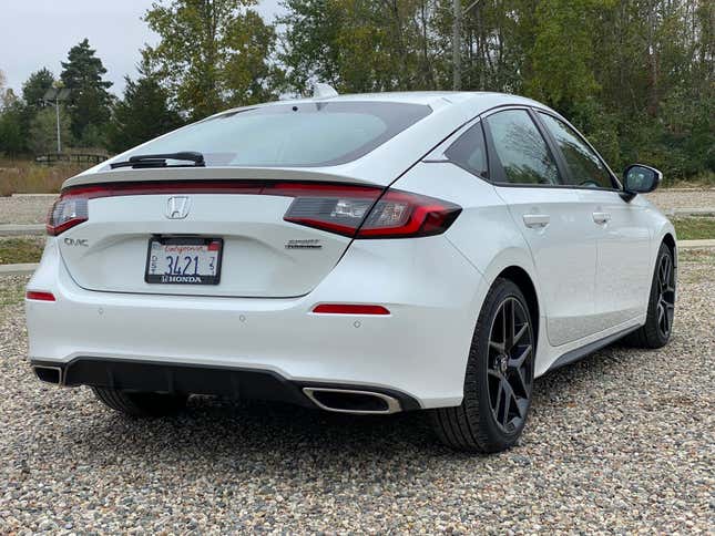 Image for article titled The 2022 Honda Civic Hatchback Is A Daily You'll Look Forward To Driving