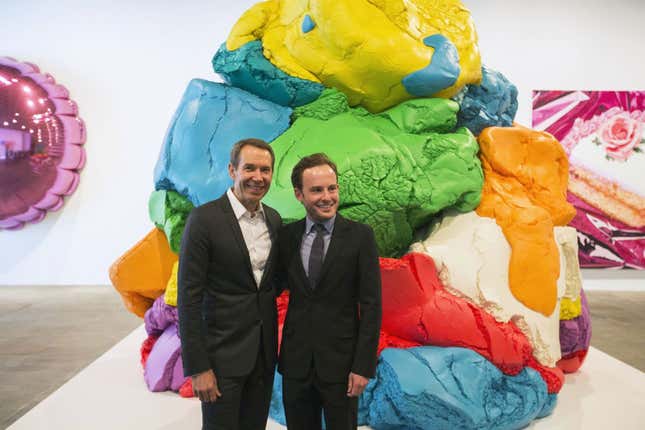 Koons scuplture Play-Doh