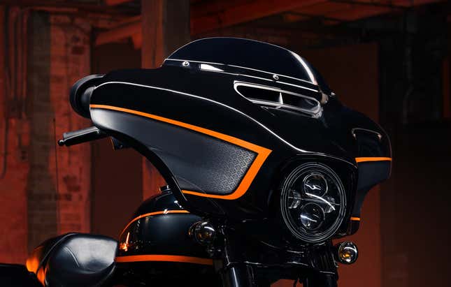 Image for article titled Harley-Davidson Achieves Unprecedented Number of H-D Badges on 2022 Bikes