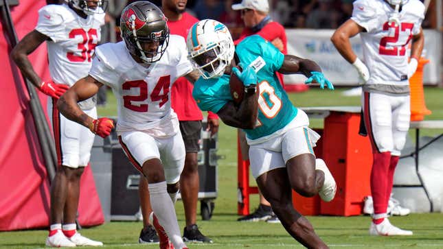The Bucs and Dolphins are practicing against each other this week.