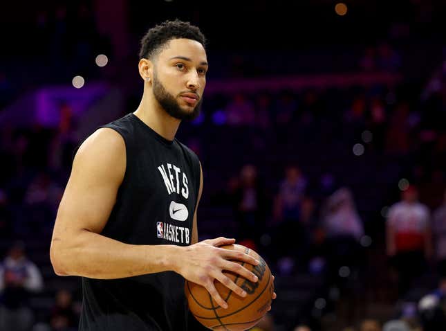 PHILADELPHIA, PENNSYLVANIA - MARCH 10: Ben Simmons #10 of the Brooklyn Nets warms up before the game against the Philadelphia 76ers at Wells Fargo Center on March 10, 2022, in Philadelphia, Pennsylvania.