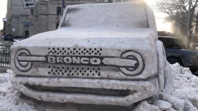 Image for article titled Someone Carved A Life-Sized Ford Bronco Out Of Snow In New York