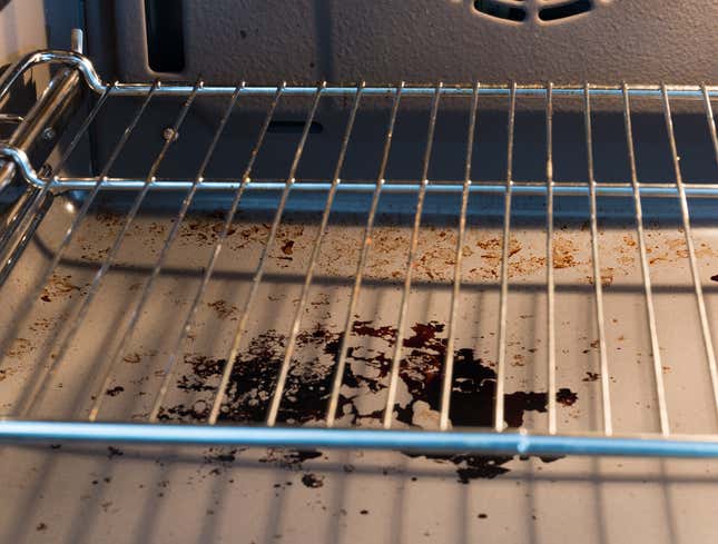 Image for article titled Controlled Burn Authorized For Cheese That Fell To Bottom Of Oven
