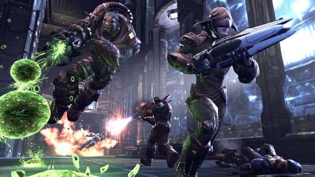 Characters battle in Unreal Tournament 3X.