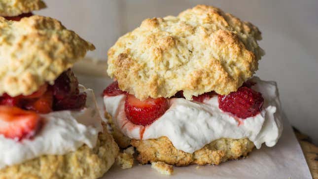 Image for article titled Build Your Strawberry Shortcake on Biscuits Instead