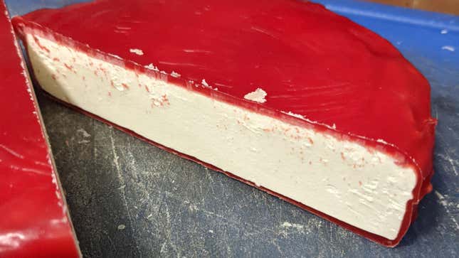 Image for article titled Cheese Wrapping Is an Essential Part of Cheesemaking