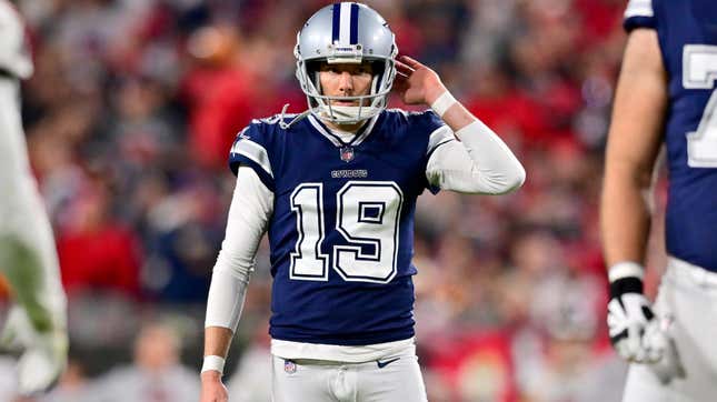 Cowboys’ kicker Brett Maher had the entire sports world talking about the yips Monday night.
