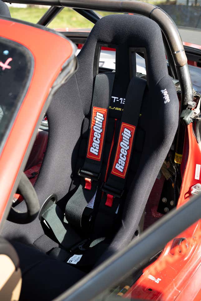 Image for article titled I Fixed My Track-Prepped Mazda Miata's Biggest Flaw