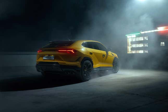 Image for article titled The 2023 Lamborghini Urus Performante Is Lighter, Faster, and Stronger