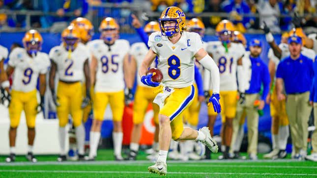 Kenny Pickett Pitt Panthers Fanatics Authentic Unsigned Fakes a Slide  During the 2021 ACC Championship Game Photograph in 2023