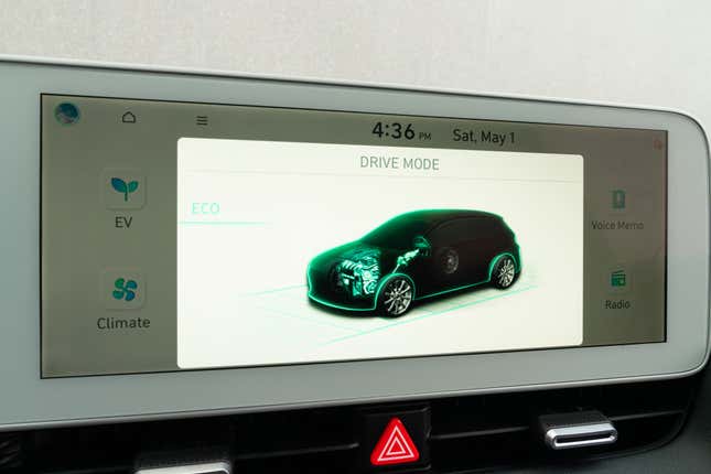 Image for article titled A Software Update Made the Hyundai Ioniq 5 Dangerously Slow in Eco Mode