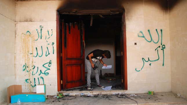 Image for article titled Protests in Egypt, Argentina and Rome and more photos from around the world