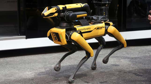 Image for article titled Massachusetts Wants to Ban Gun-Wielding Robots