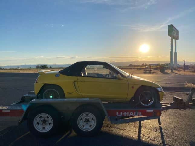 Image for article titled Importing This Honda Beat Is The Most Fun I’ve Ever Had Buying A Car