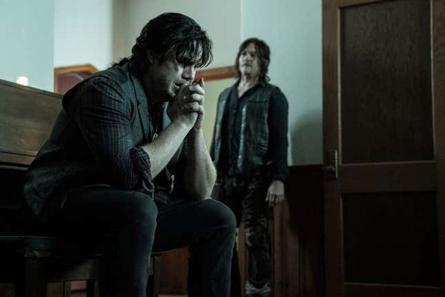 Image for article titled More Than a Decade Later, The Walking Dead Changes the Game