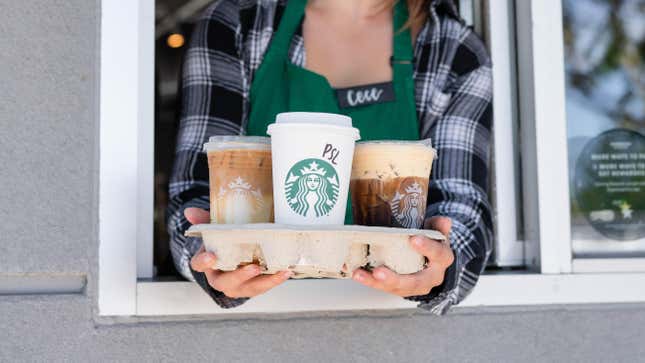 Starbucks PSL and fall 2022 menu items in carrying tray