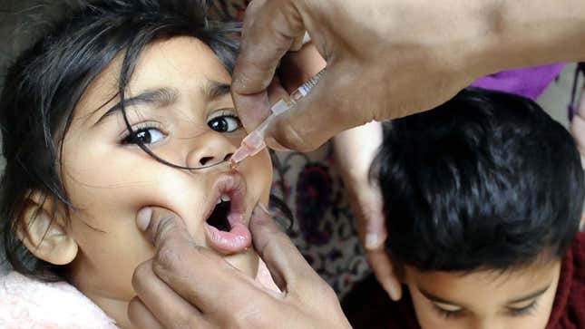 Image for article titled What Is &#39;Vaccine-Derived Polio,&#39; and How Much Should You Worry?