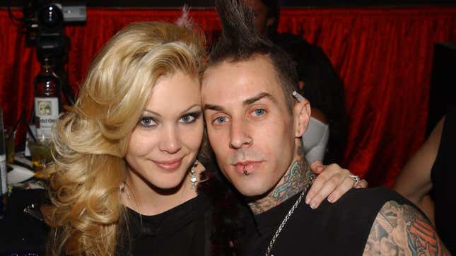 Image for article titled Shanna Moakler Just Sold Her Engagement Ring From Travis Barker and Insists the Timing Is a Coincidence