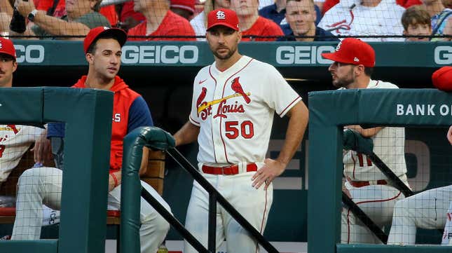 Adam Wainwright looking forward to one more season with Yadier